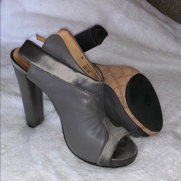 Gently Loved L.A.M.B Heels - Picture 1 of 11